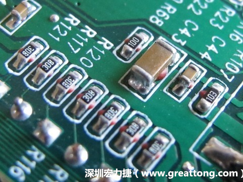 何謂SMT「紅膠」制程？什么時(shí)候該用紅膠呢？有何限制呢？