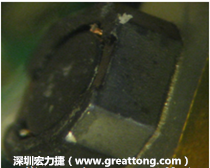 使用銀(Ag)鍍層的電源電感器(Power Inductors)，經(jīng)過(guò)推力測(cè)試后，零件端點(diǎn)上已經(jīng)看不到任何鍍層的痕跡了，所以其耐推力就比較小。